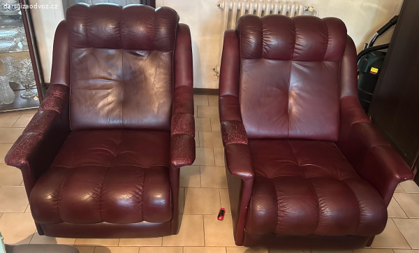 2 kožená křesla