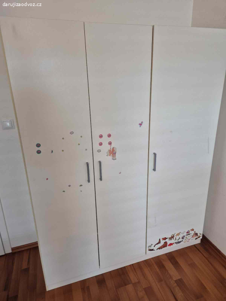 2 skříně (i samostatně)