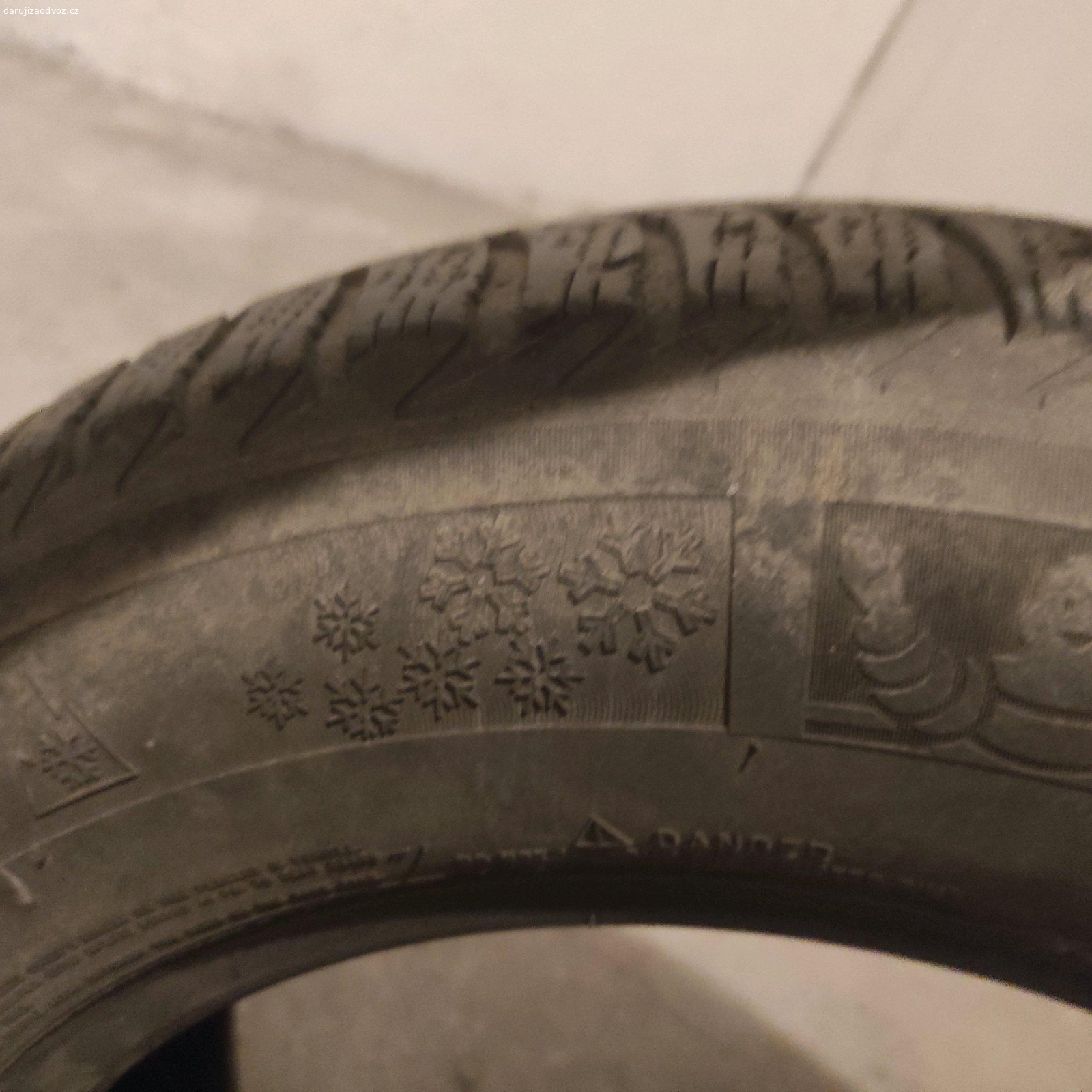 215/65 R16. Zimní kolo