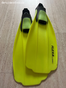 3 páry plaveckých ploutví