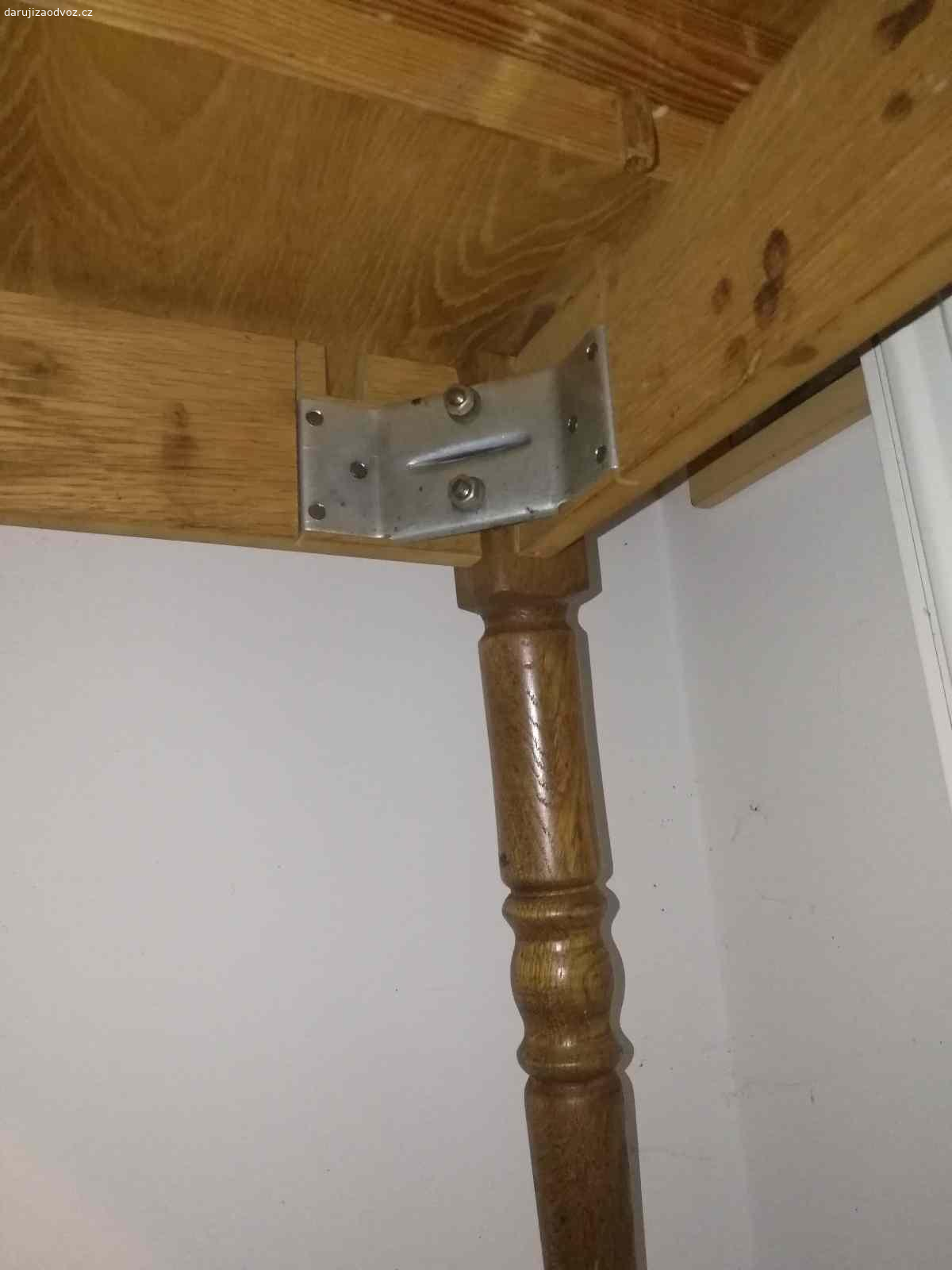 3paskove 8mm,roskladaci stůl,struhadla ete 0022. Za odvoz 3 něme filmy z sovětský kreslený série 10 a 13 a pak film rude město, a jídelní roskladaci stůl, struhadla k setyji eta 0022