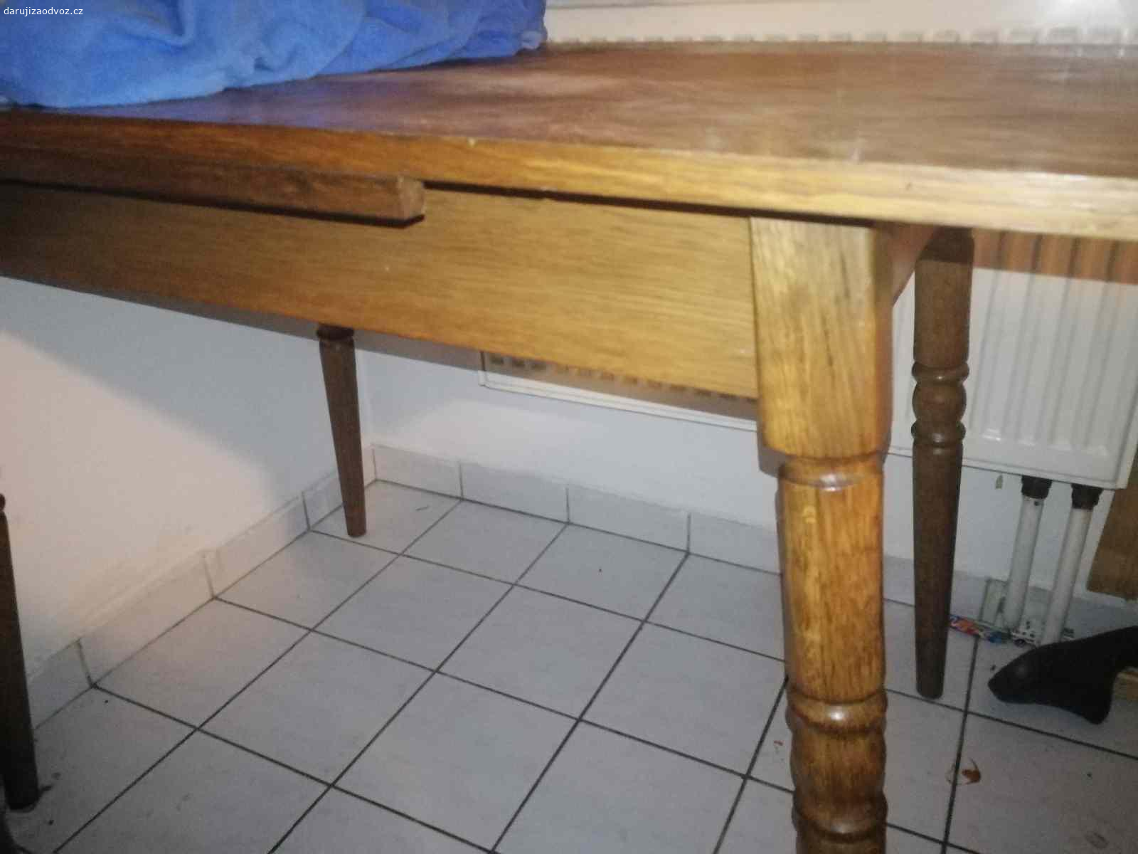 3paskove 8mm,roskladaci stůl,struhadla ete 0022. Za odvoz 3 něme filmy z sovětský kreslený série 10 a 13 a pak film rude město, a jídelní roskladaci stůl, struhadla k setyji eta 0022