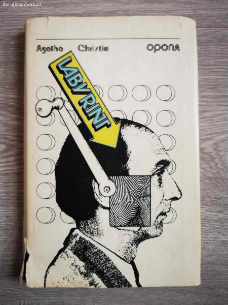 Agatha Christie - Labyrint. Slovensky
