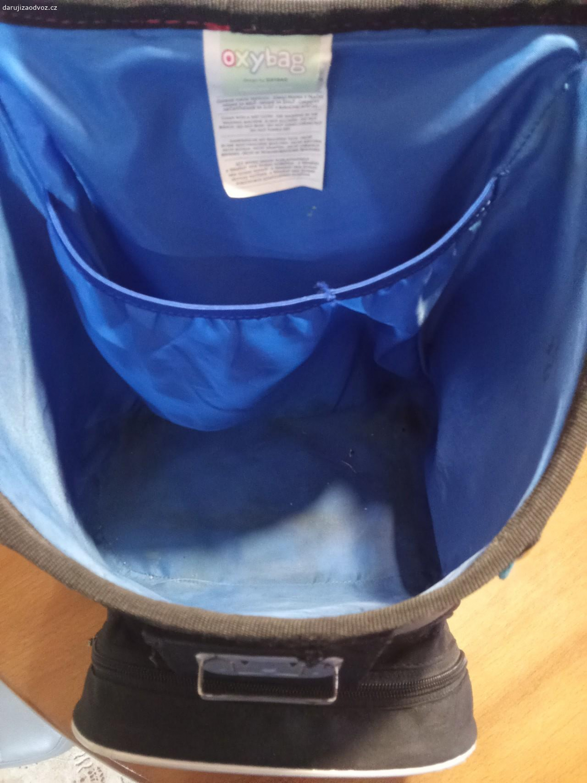 Aktovka. používaná 1-2.třída