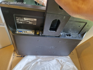 ASUS LCD monitor