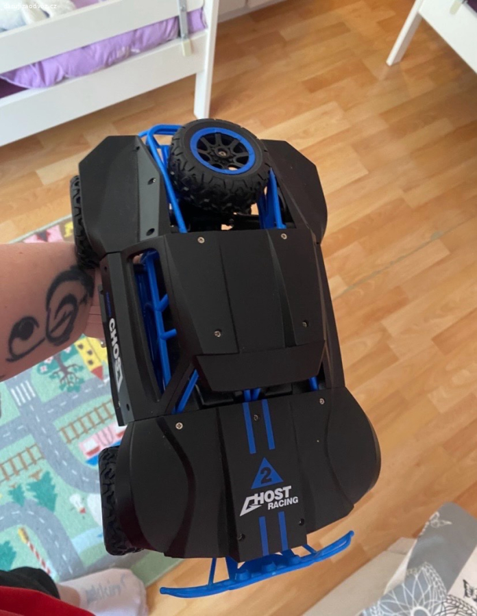 auto na ovládání