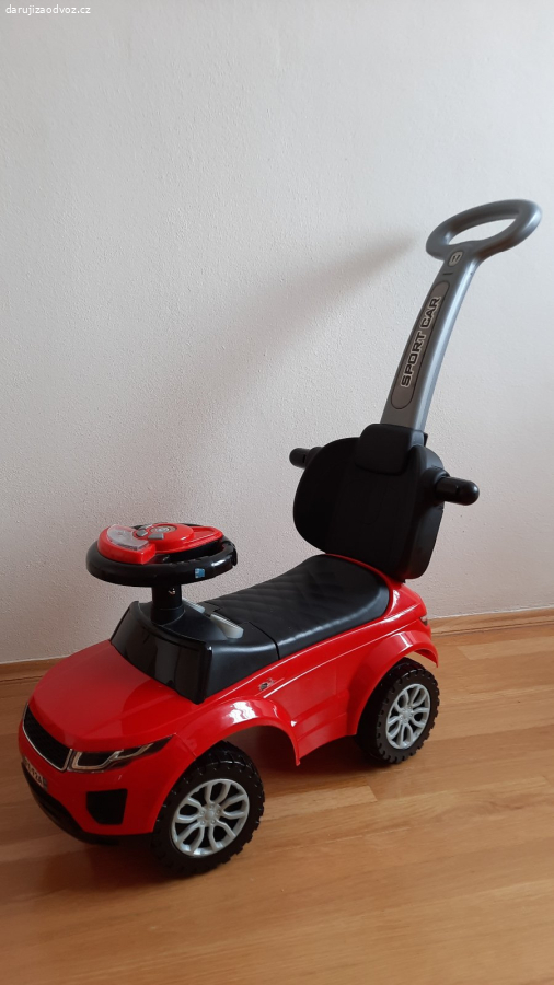auto - nízké odrážedlo s vodicí tyčí
