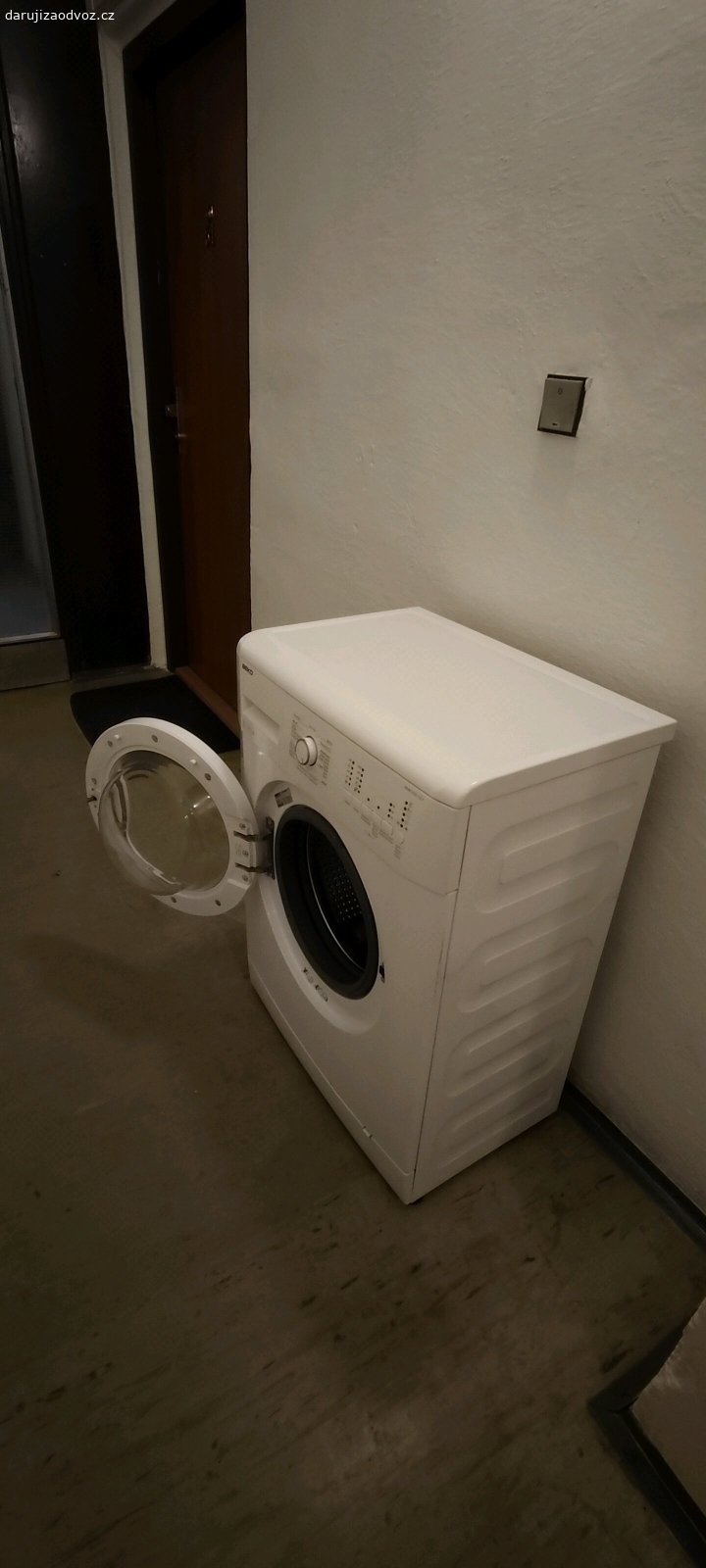 automatická pračka Beko. Zachovalá a plně funkční pračka do 5kg prádla.
