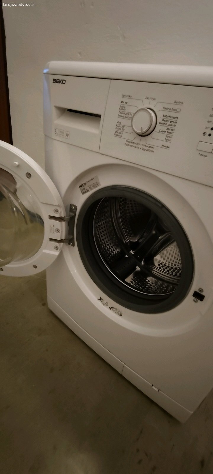 automatická pračka Beko. Zachovalá a plně funkční pračka do 5kg prádla.