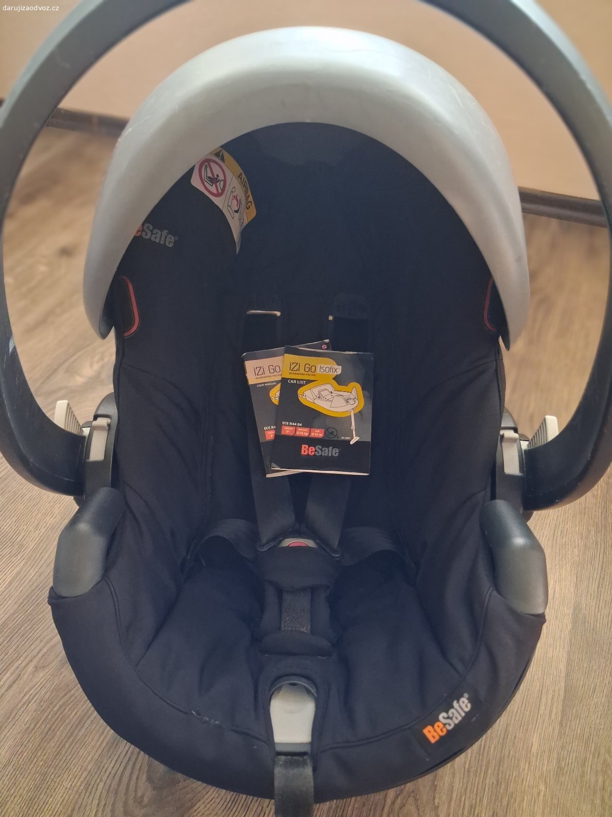 Autosedačka BeSafe. Daruji autosedačku po jednom dítěti, nikdy nebouraná!