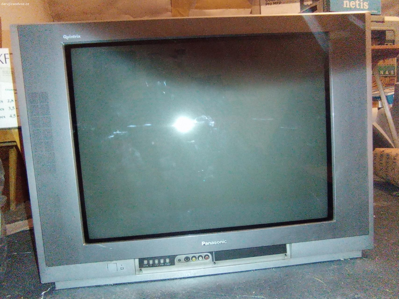 Barevný TV Panasonic 100 Hz. model TX-29PX10P, bez digitálního tuneru + stolek+dálkový ovladač