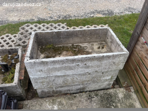 Betonové truhlíky