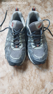 Běžecká boty Asics 41.5