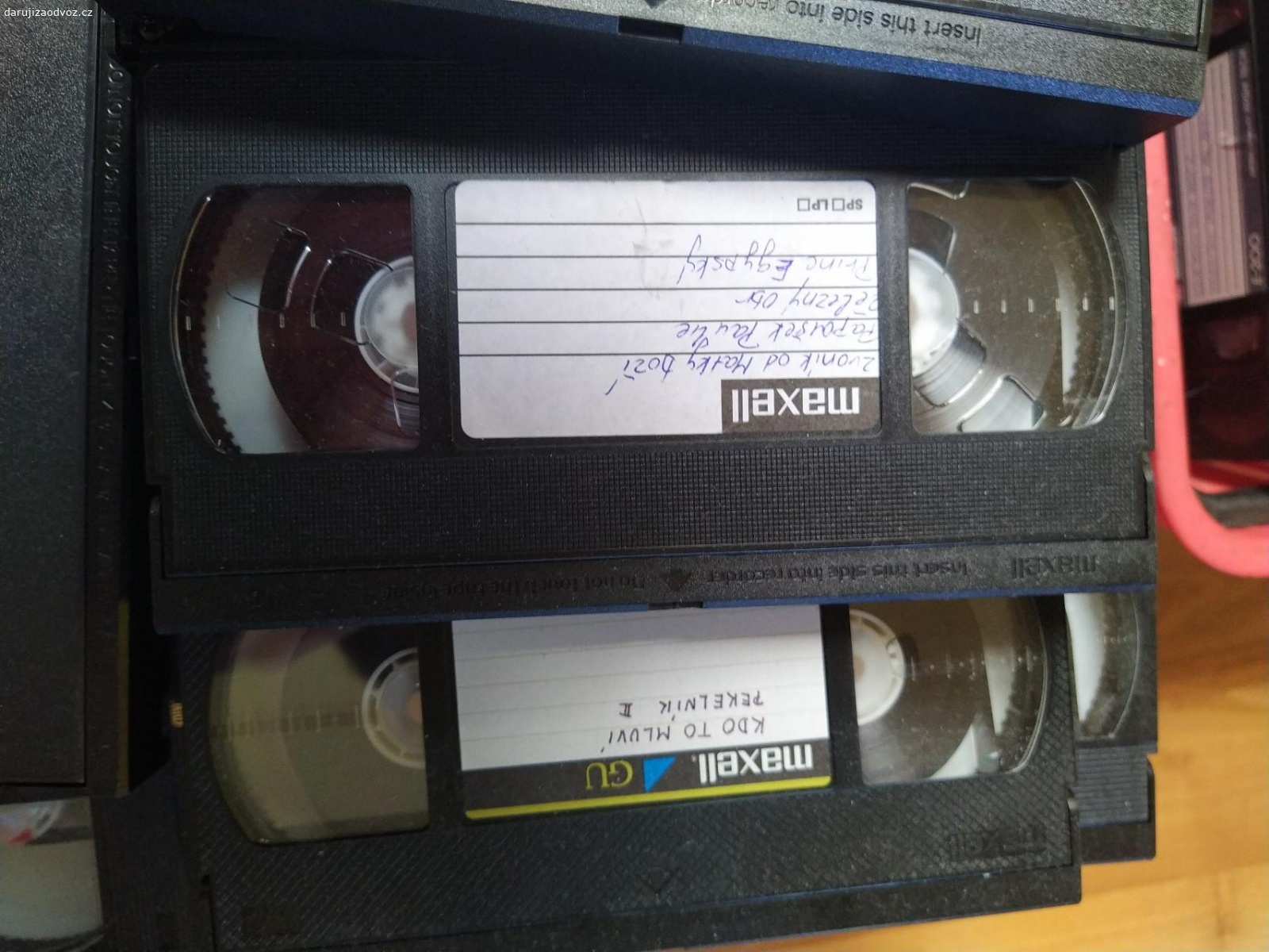 daruji cca 200 VHS. daruji cca 200 VHS domácí nahrávky, všechno možné.
Pouze osobní převzetí Říčany u Prahy, překáží mi to, je mi líto to vyhodit