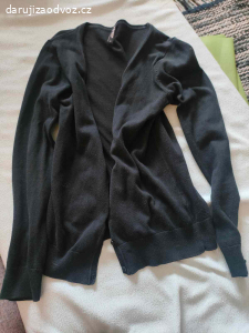 Černý svetr, vel M