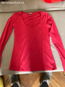 Dámské oblečení M,S