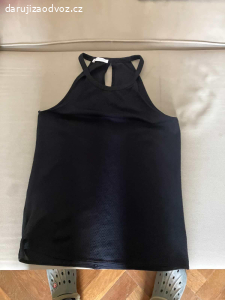 Dámské oblečení velikost M, některé S