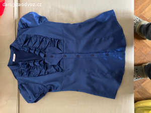 Dámské oblečení velikost M, S