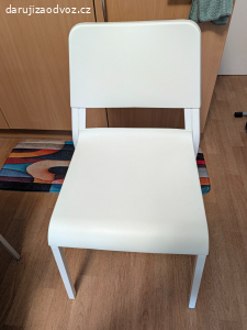daruji 3 ks pevné kuchyňské židle