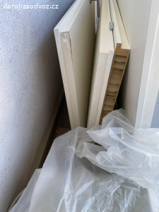 Daruji 4 ks dveří s lamino