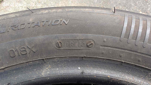 Daruji 4x pneu Kormoran 185/60/R14 dobrý vzorek