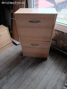 Daruji botníky a židle