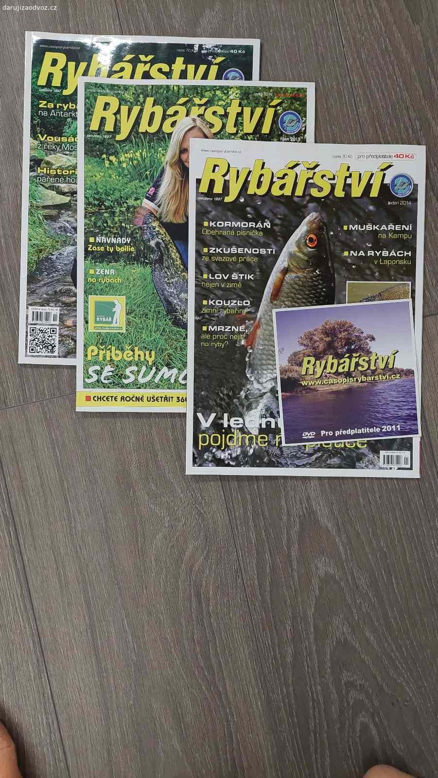 Daruji časopisy rybářství včetně CD.. Za odvoz přenechám 3 časopisy a CD.