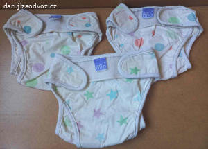 Daruji celkem 8 kusů svrchních plen vel. 7-9 kg