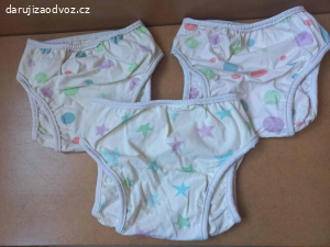 Daruji celkem 8 kusů svrchních plen vel. 7-9 kg