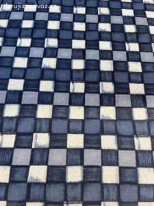 Daruji ctyri postele s uloznym prostorem za odvoz