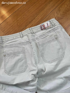 Daruji dámské 3/4 plátěné kalhoty vel. 38