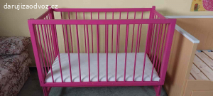 Daruji dětskou drevenou postylku s matrací