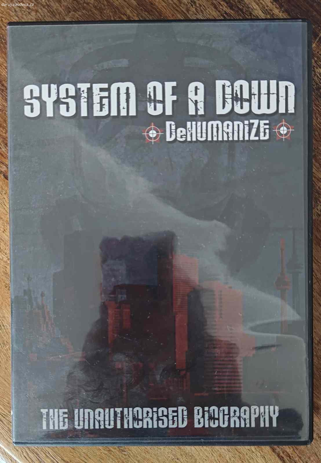 Daruji DVD System Of a Down. Daruju DVD kapely System of a Down, které nelze sehnat v ČR. Disk byl přehrán jen jednou, není nijak poškozen.