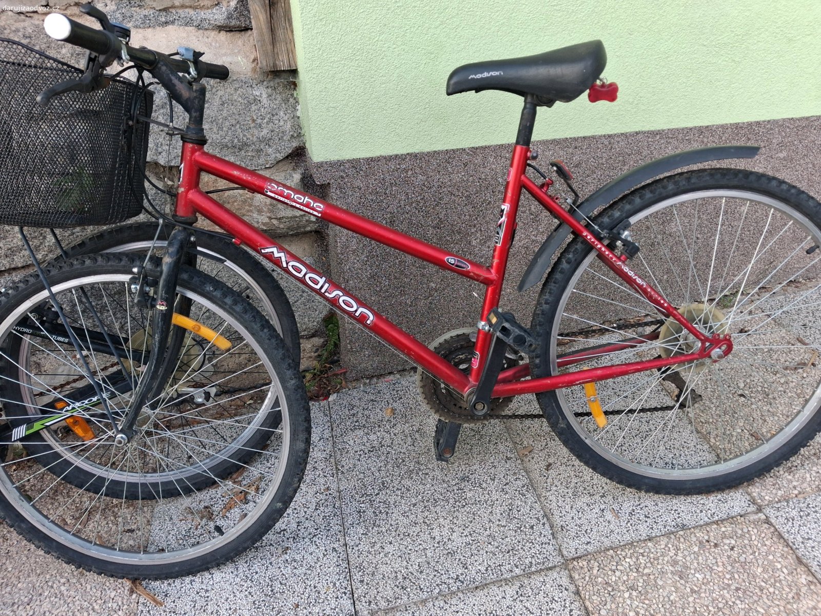 Daruji dvě jízdní kola v horším stav. Daruji dvě jízdního kola v horším stavu