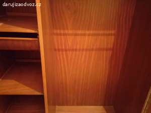 Daruji dvě skříně a pribornik