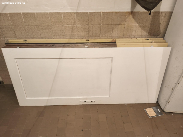 daruji dveře nepoškozené používa