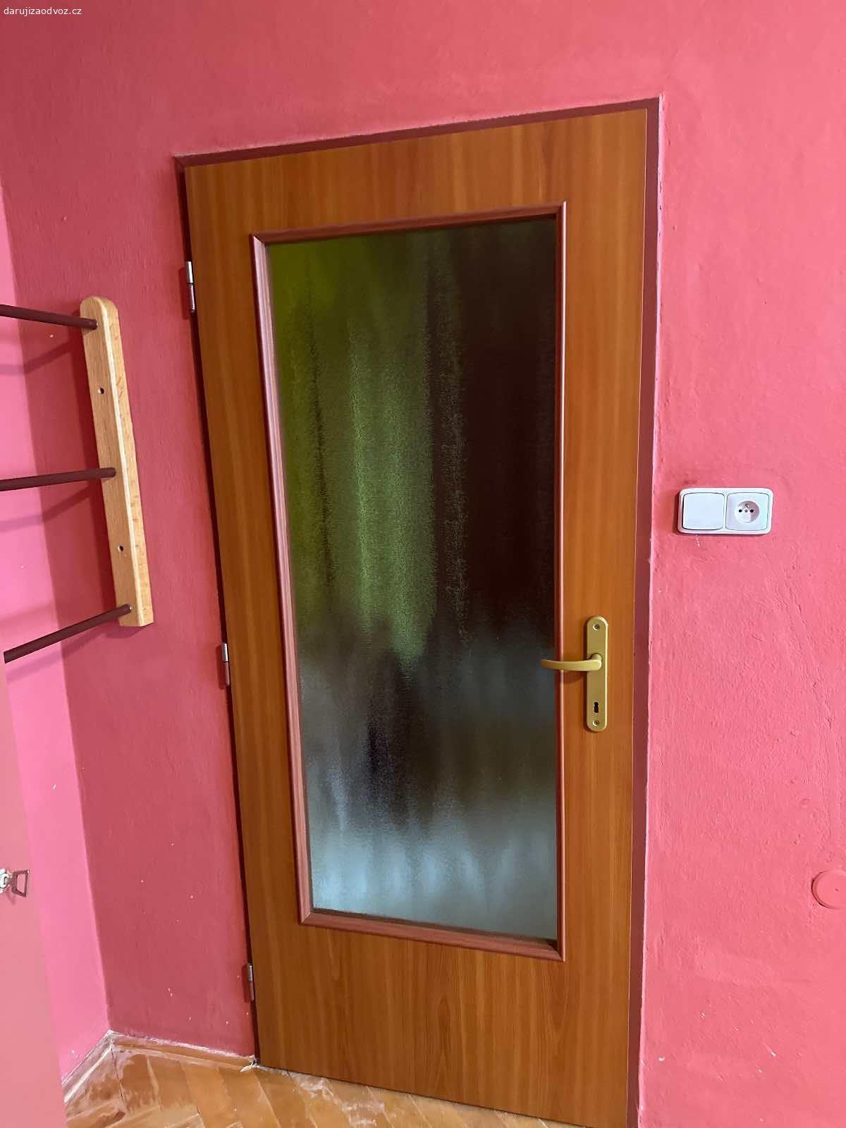 Daruji dveře za odvoz. Viz foto