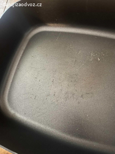 Daruji elektrickou pánev na zapékání