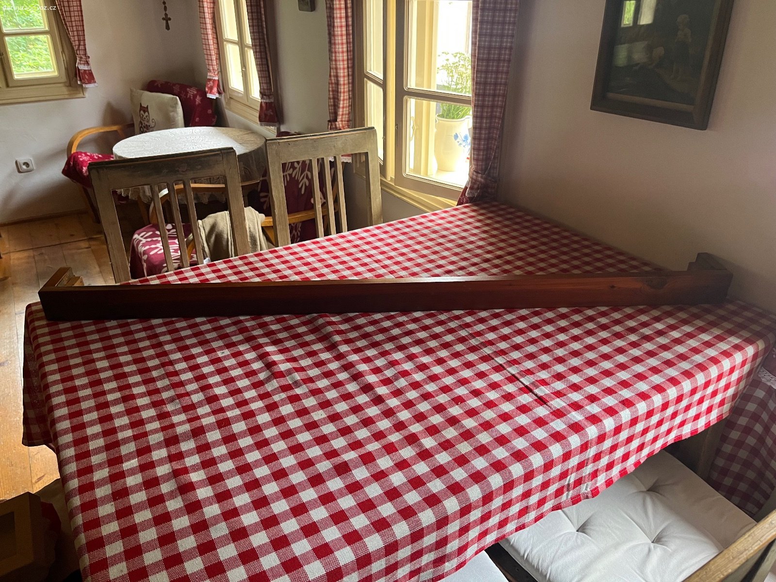 Daruji garnýže na chalupu. 7 garnýží s tyčkou 110 cm