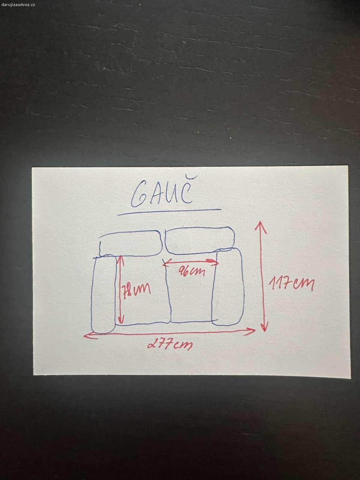 Daruji gauč. Daruji gauč. 
Rozměry 
277 X 117 cm 
Vada: na jedné části trochu vykousané viz fotografie