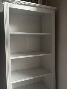 Daruji IKEA knihovnu