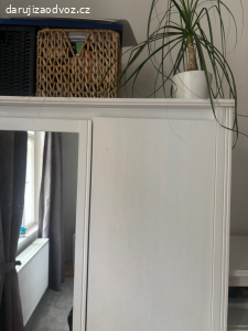 Daruji IKEA skříň