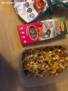 Daruji jídlo pro myšky (křečky, potkánky)