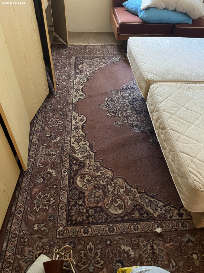 Daruji koberec II za odvoz Praha 4
