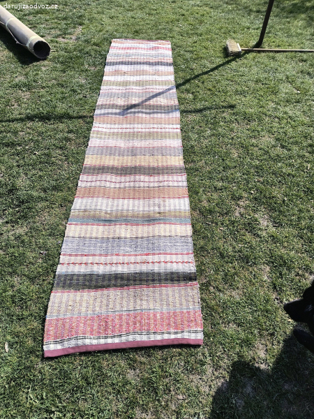 Daruji koberec za odvoz.