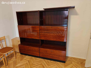 Daruji komodu, šatní skříň a pohovku