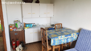 Daruji kuchynskou linku za odvoz