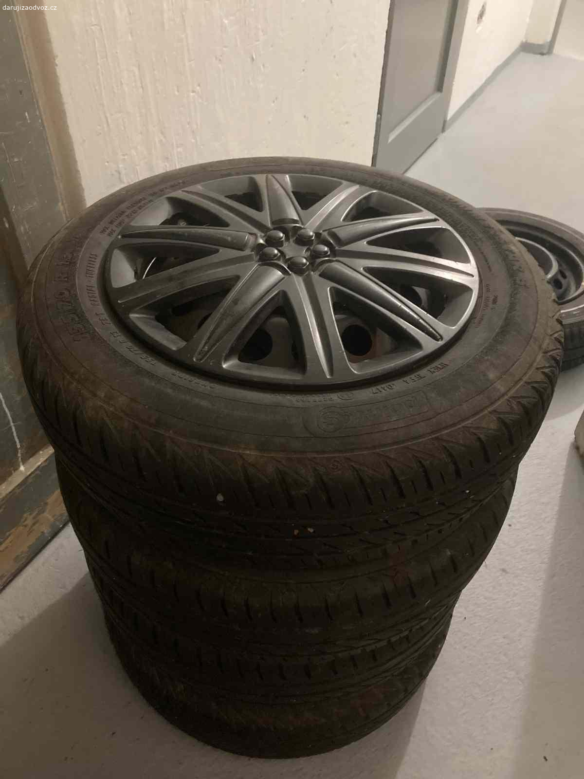 Daruji letní pneu NISSAN MICRA. Zdravím! 

Z důvodu likvidace Micry daruji letní pneu (155/70 R13). Vzorek je ve velmi dobrém stavu. Přidám i rezervu. 

Pouze osobní odběr. V případě zájmu prosím volat (příp. pište SMS/SZ). Díky.