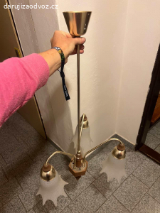 Daruji lustr, délka včetně tyče cca 1 metr