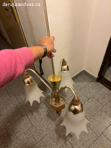 Daruji lustr, délka včetně tyče cca 1 metr